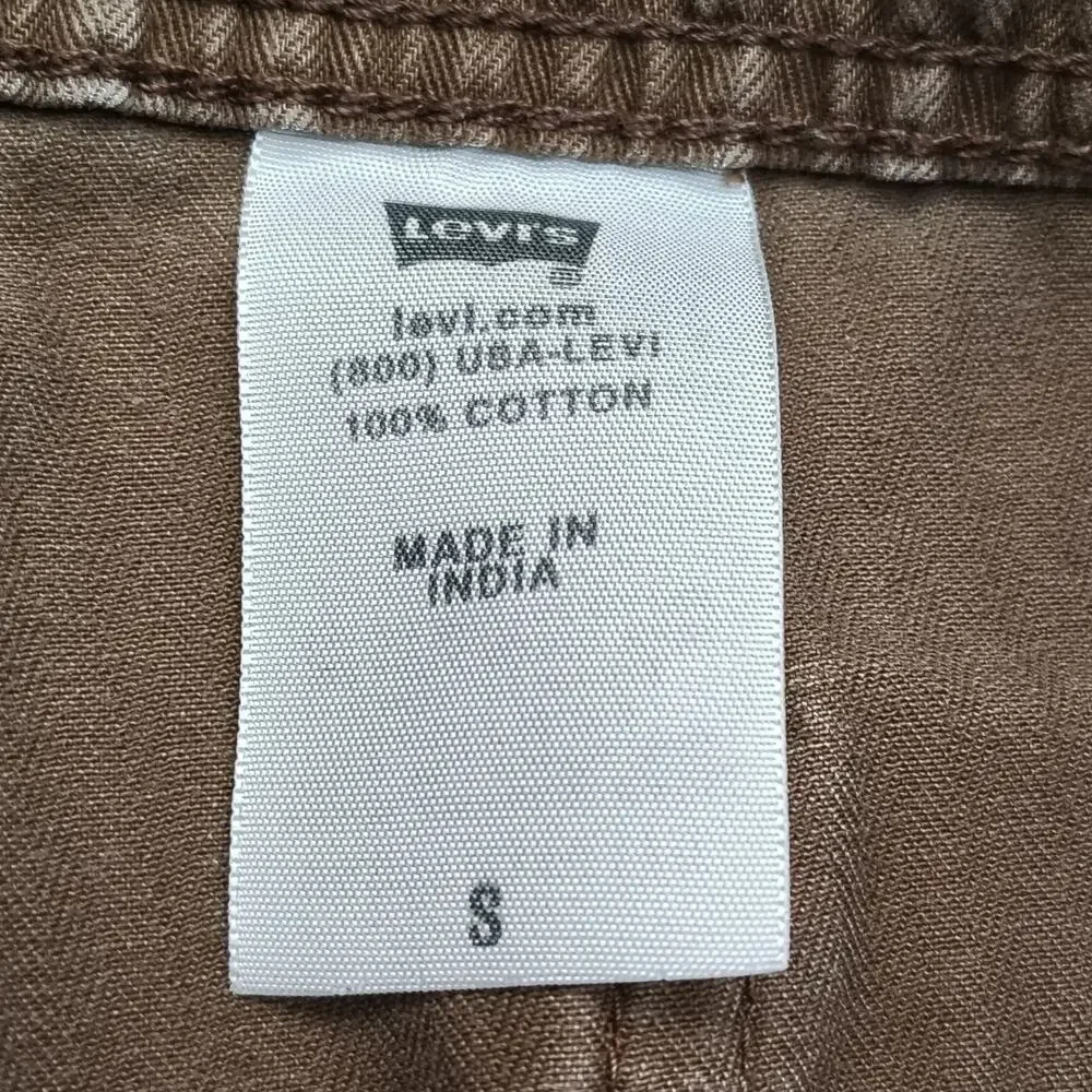 Levis levis tab